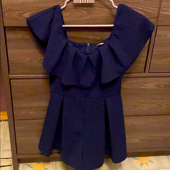 Romper - Picture 2 of 3